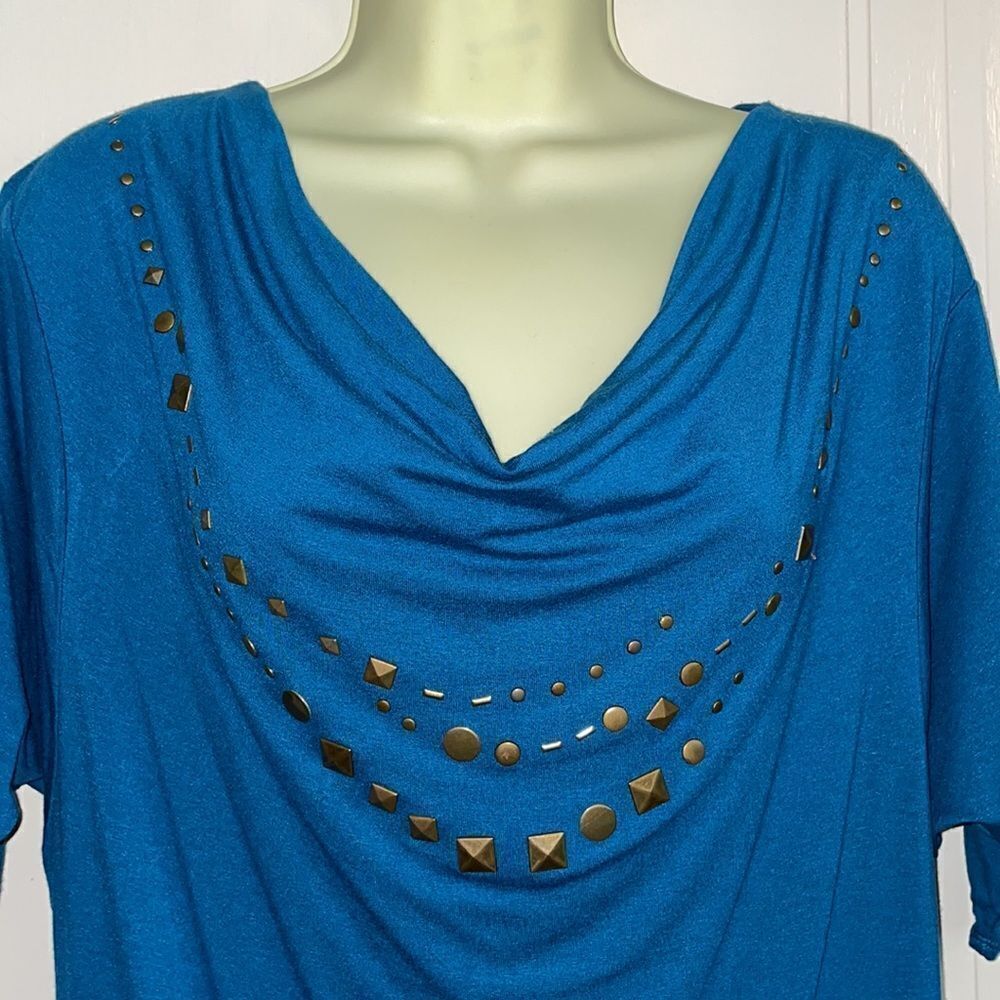 NWT Kenneth Cole Reaction teal blue drape neck short sleeve top with studs‎